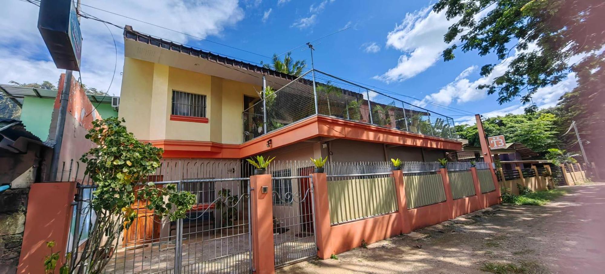 Las Residencias Bed And Breakfast Puerto Princesa Exterior foto